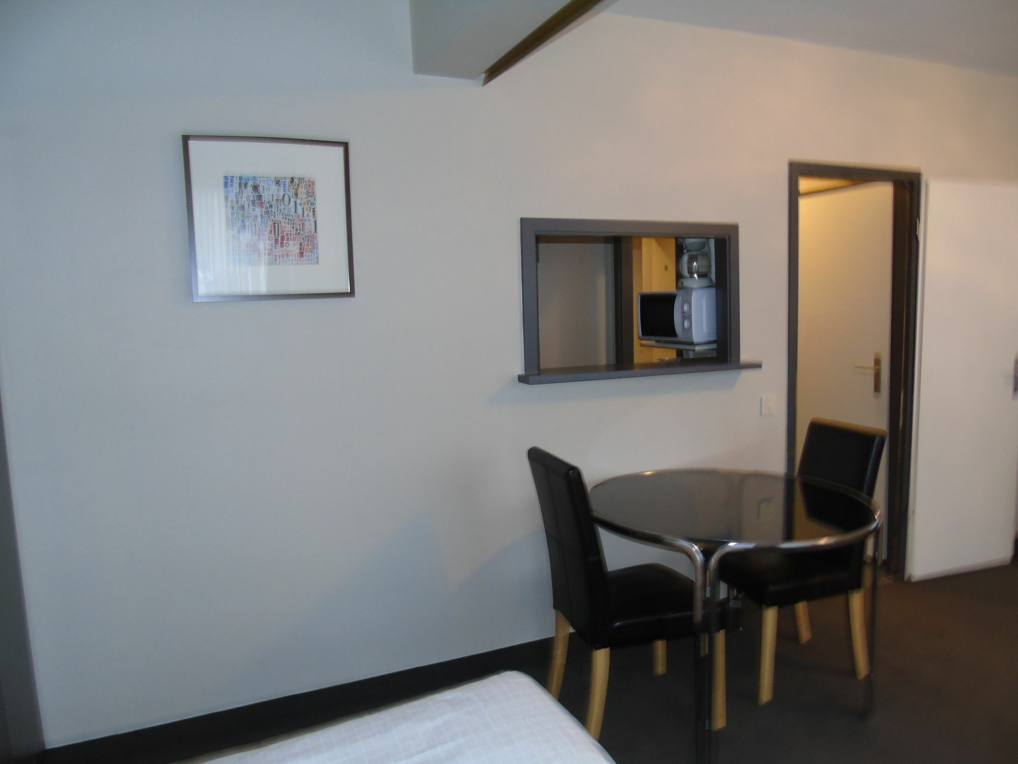 Residence Aparthotel Wellington Bruxelas Exterior foto