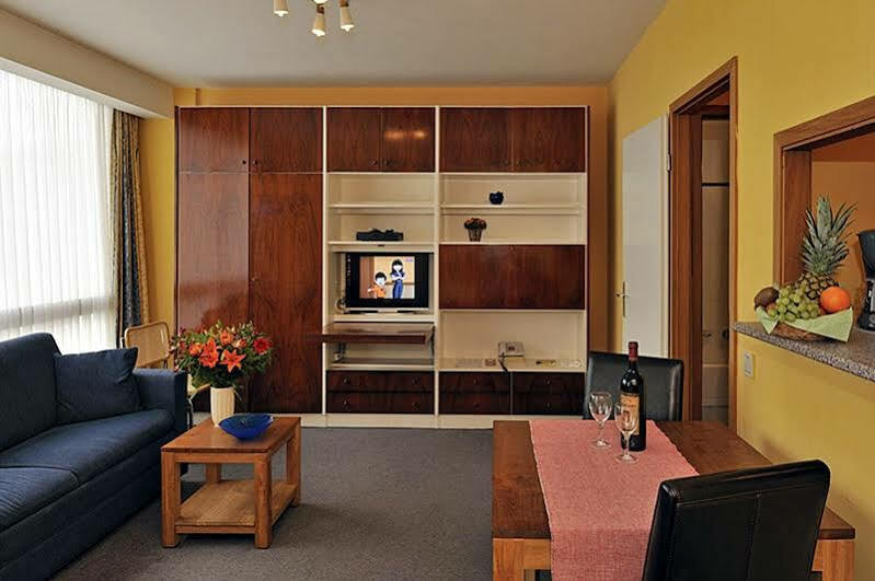 Residence Aparthotel Wellington Bruxelas Exterior foto